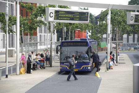 Bus station, Apeldoorn