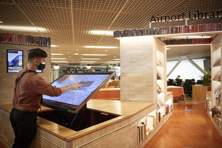 Twee ZJA projecten in de Airport Library Schiphol